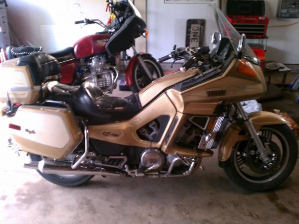 my 83 VR :) :)  Love this bike.