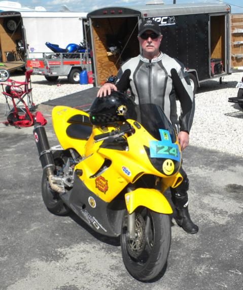 Rick & his CBR600 F4