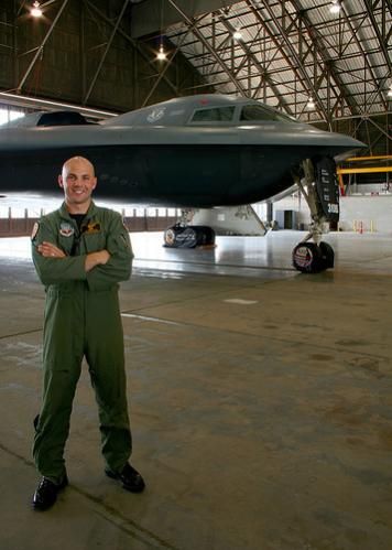 Jason w B2
Jason flew the B2 to an air show outside St. Louis in 2007