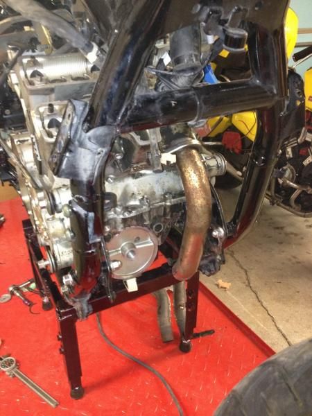 Front motor mount modified to allow 1st gen exhausts