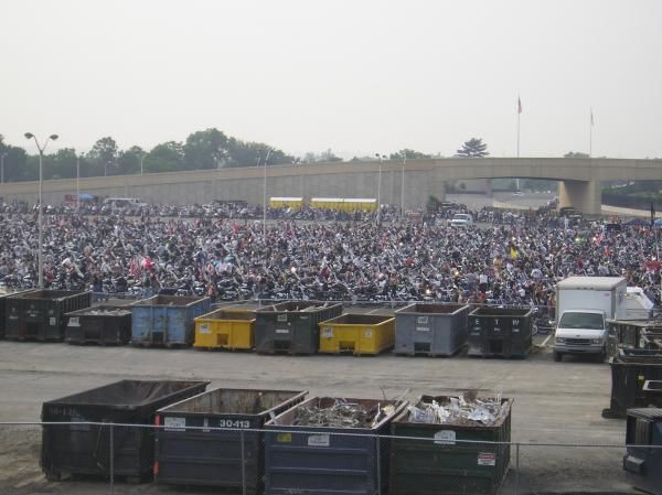 Rolling Thunder 2007 DC
Part of 500,000 Motorcyles