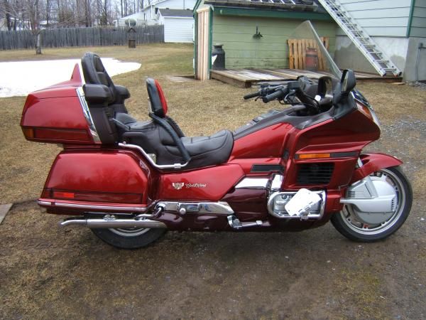 My 3rd Goldwing I have owned over the years. Wish I could keep all my past rides.DSCF0038