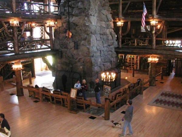 Old Faithful Inn