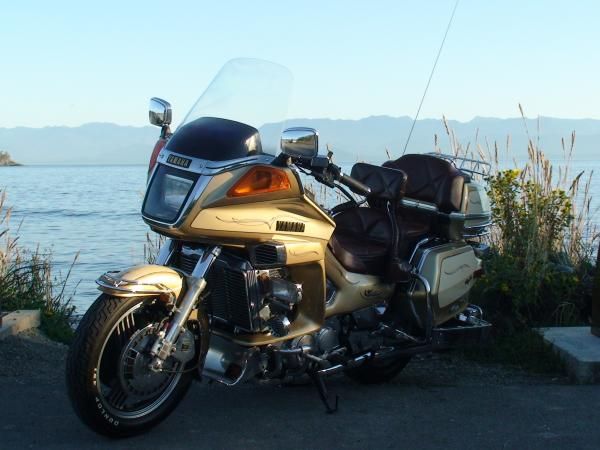 1984 Yamaha Venture Royale - 170,000 kl - Rebuilt by original owner - A real looker. A true classic.