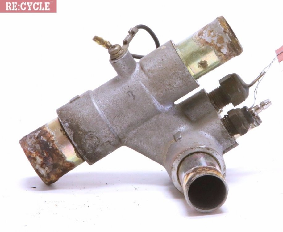 coolant joint (Medium).jpg