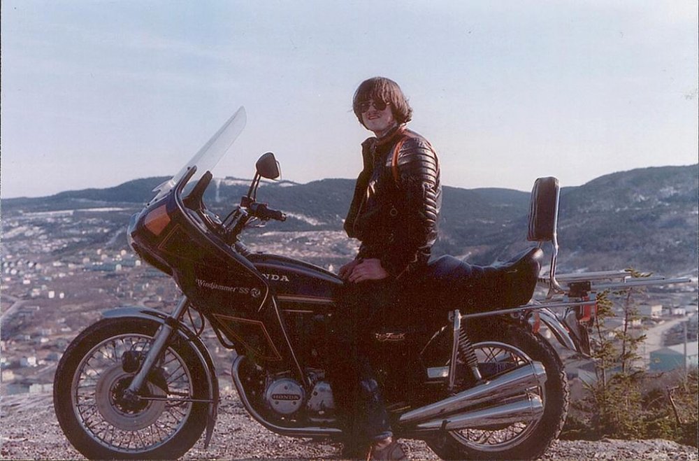 1977 750k Rockies.jpg