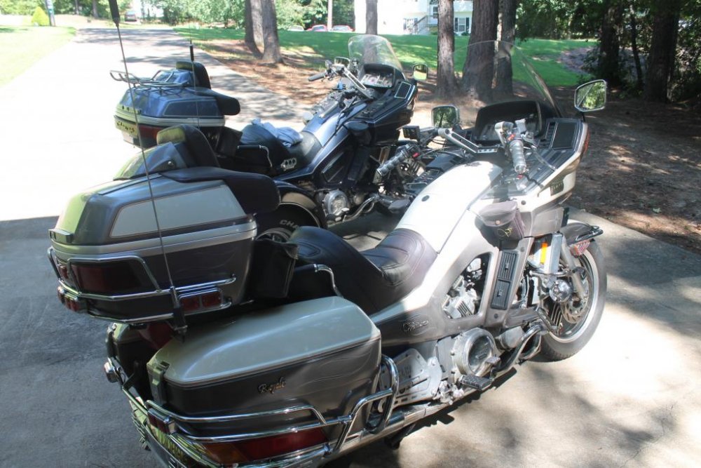 87 Venture Royale and 93 Royale trike 004.jpg