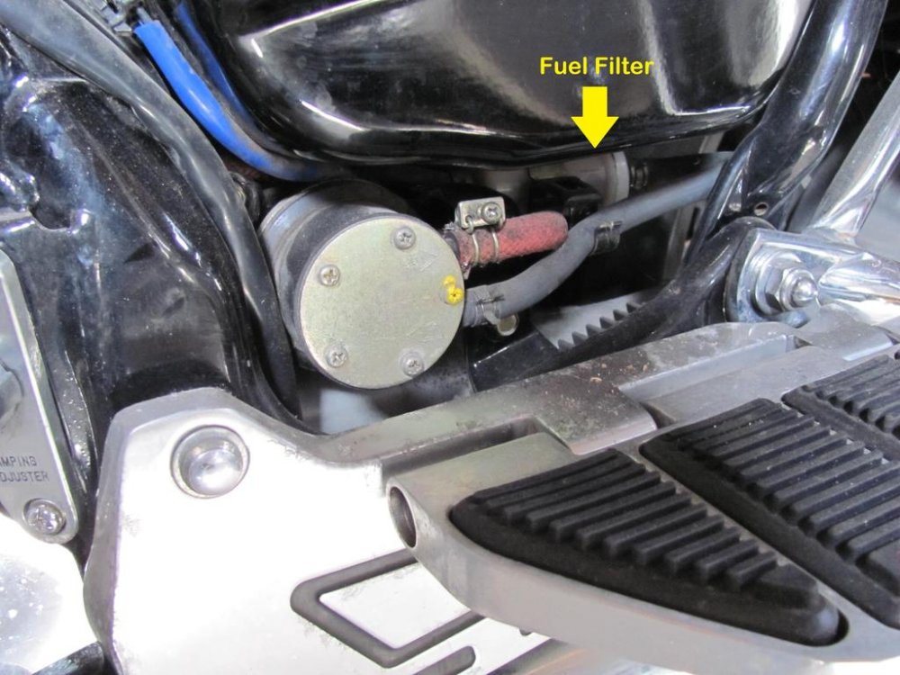 Fuel filter location.jpg