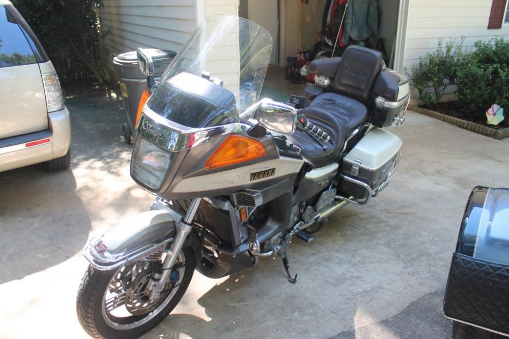 87 Venture Royale and 93 Royale trike 002.jpg