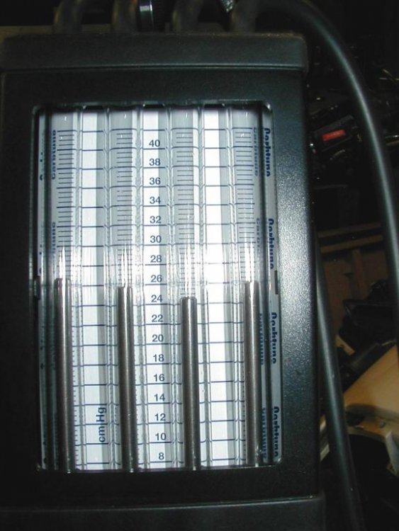 #10 CARBS. OUT OF SYNC..jpg