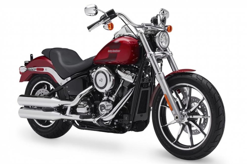 2018-Harley-Davidson-Softail-Low-Rider-First-Look.jpg