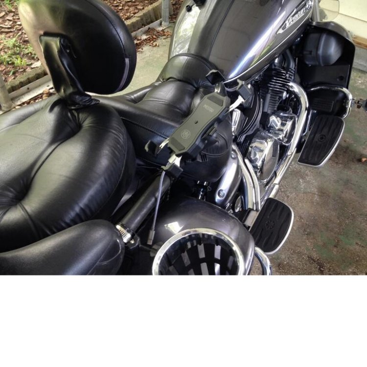 Compressed iMESTOU Phone Holder.jpg