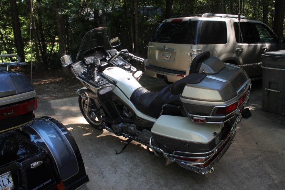 87 Venture Royale and 93 Royale trike 005.jpg