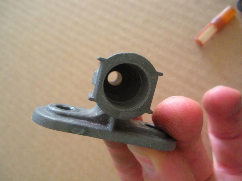 1983 fuel petcock 1h.jpg