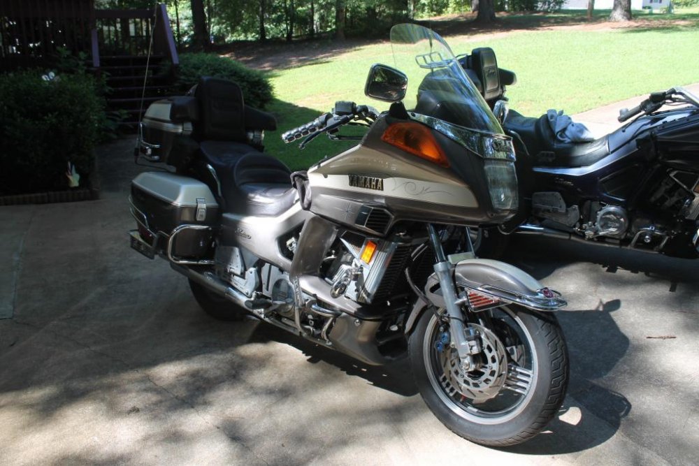 87 Venture Royale and 93 Royale trike 001.jpg