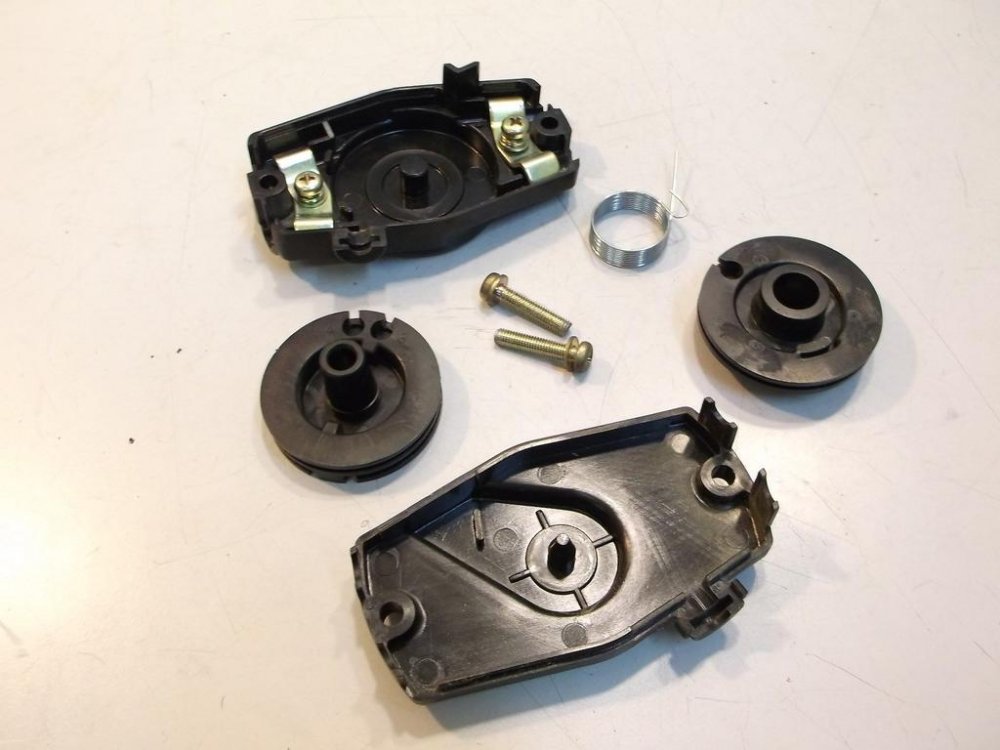 1987 throttle cable union.jpg