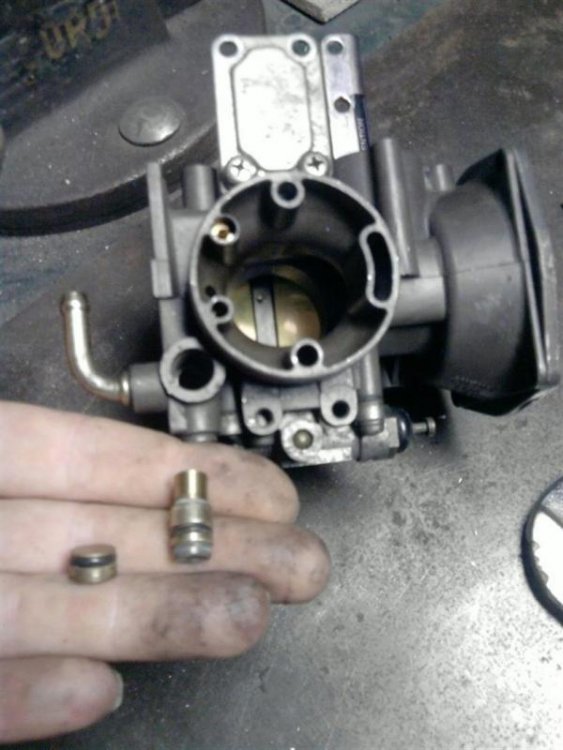 float valve removed (Large).jpg