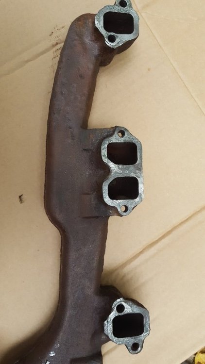 Exhaust manifold 4.jpg