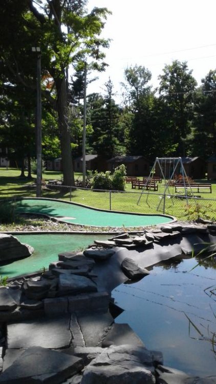 Mniputt, playground.jpg