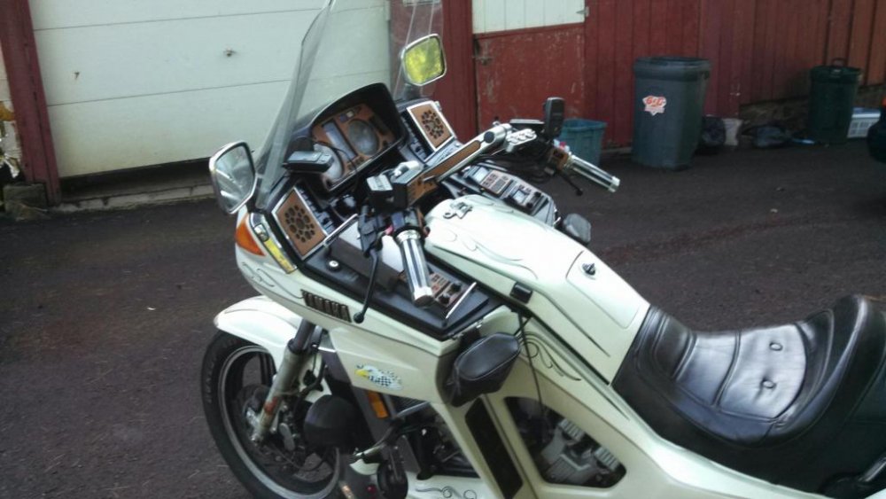 windshield2.jpg