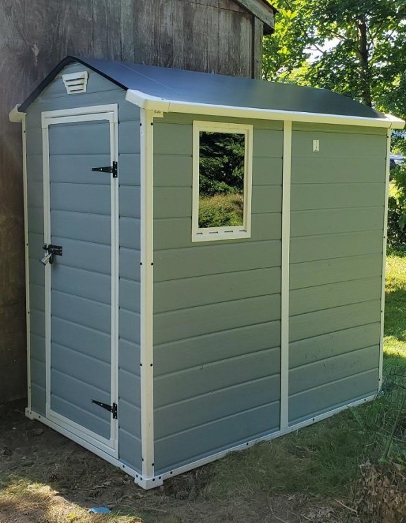282159860_KeterGardenShed.thumb.jpg.d7fe8efc3e4a199be9aa33d00e467d5d.jpg